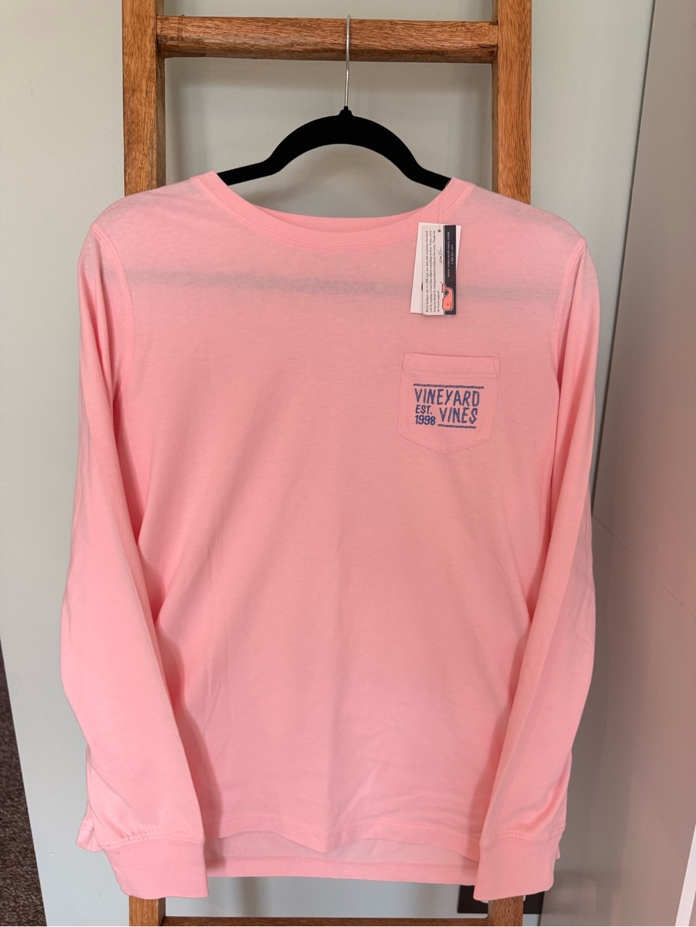 Vineyard Vines Flamingo Long Sleeve Pocket Tee Pink Size Small NWT